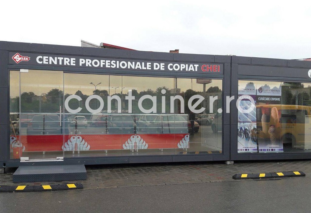 container comercial 2